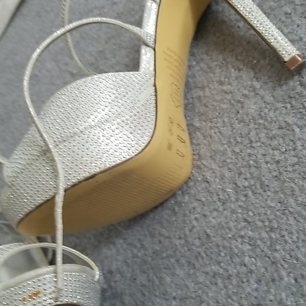 Silver sandals - Picture 4 of 6